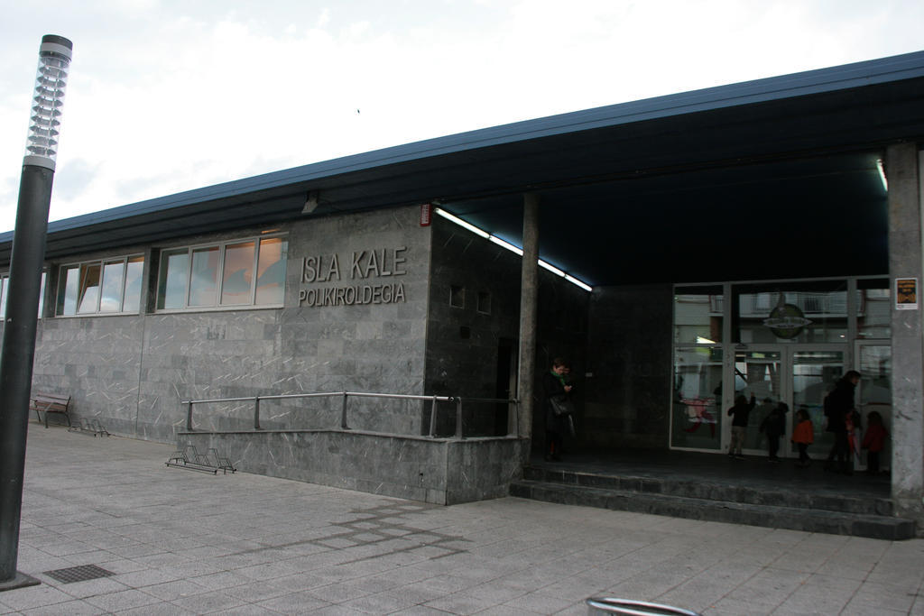 Mundaka Hostel & Sports Cafe Eksteriør bilde