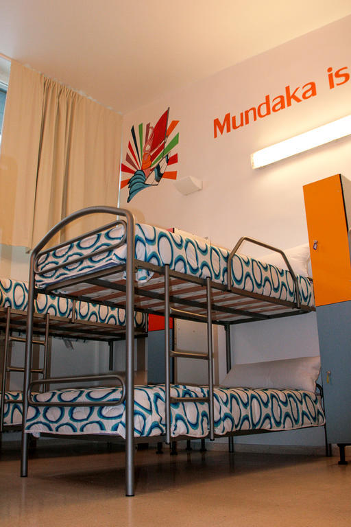 Mundaka Hostel & Sports Cafe Eksteriør bilde