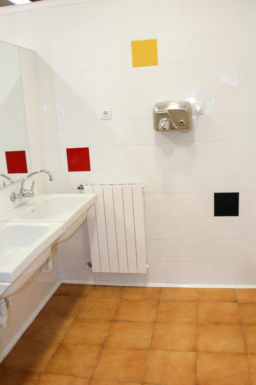 Mundaka Hostel & Sports Cafe Rom bilde
